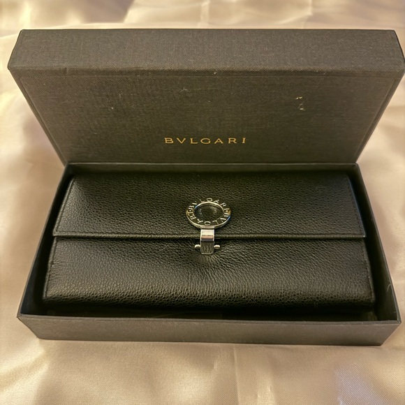Bvlgari Leather Logo Clip Double Hook Wallet Black authentic preloved. - Picture 2 of 13